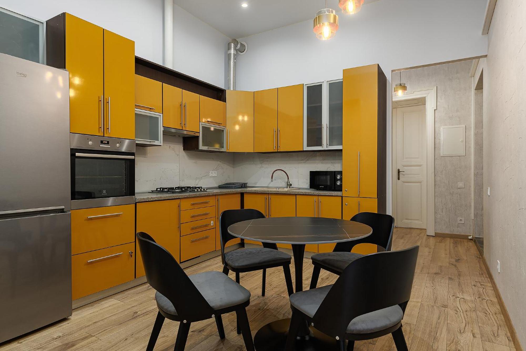 2 - Bedroom Apartments Galicia Lviv Luaran gambar
